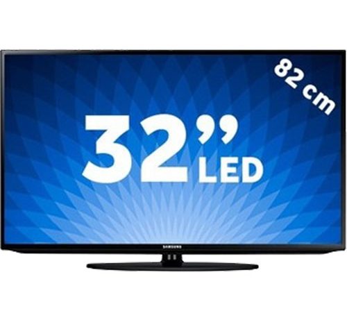 *SAMSUNG 82 EKRAN FULL HD LED TV